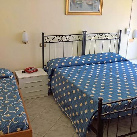 Albergo Golfo Follonica Exterior photo