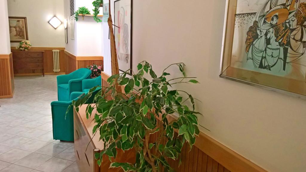 Albergo Golfo Follonica Exterior photo